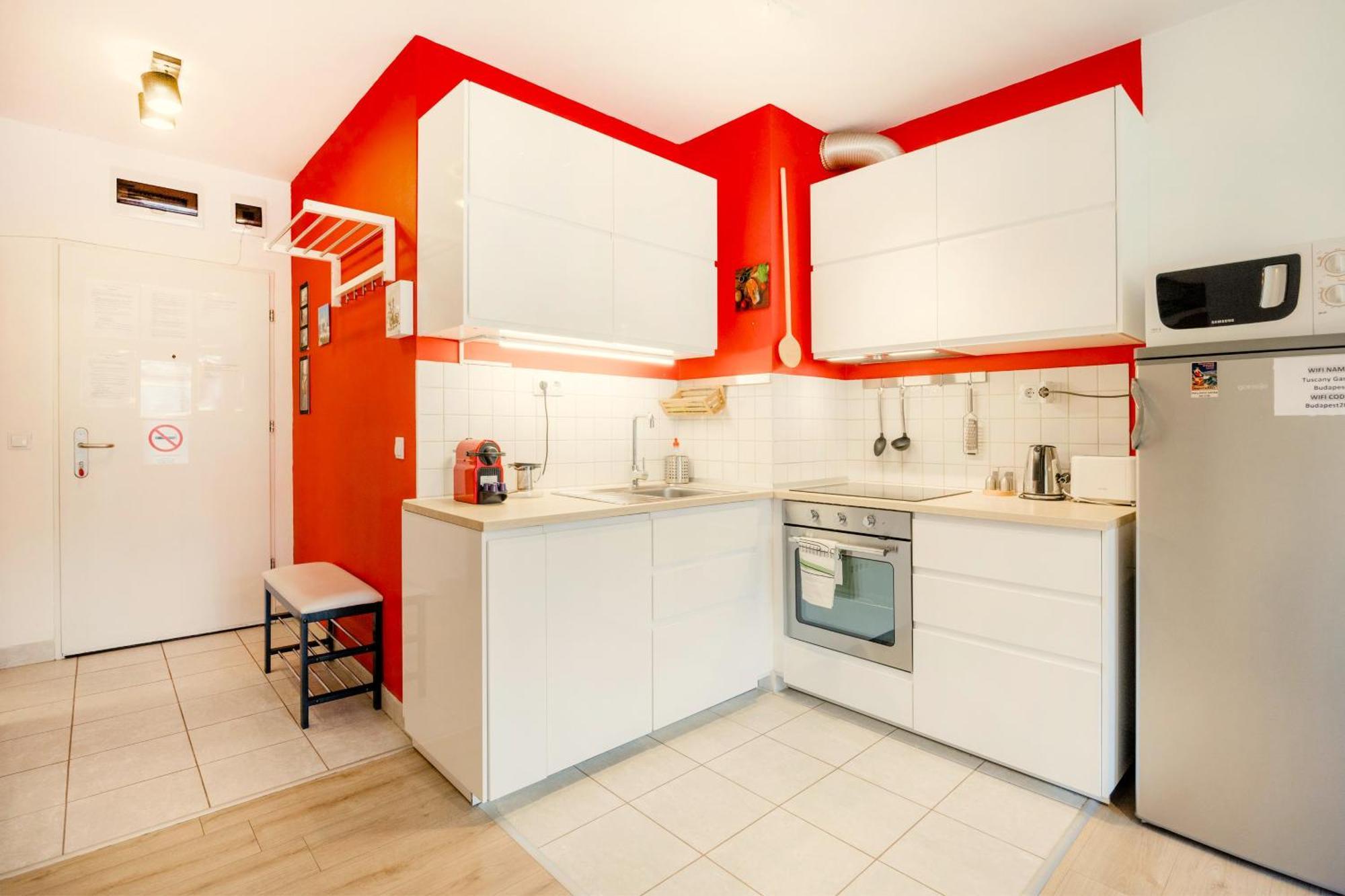 Toscani Garden Apartment