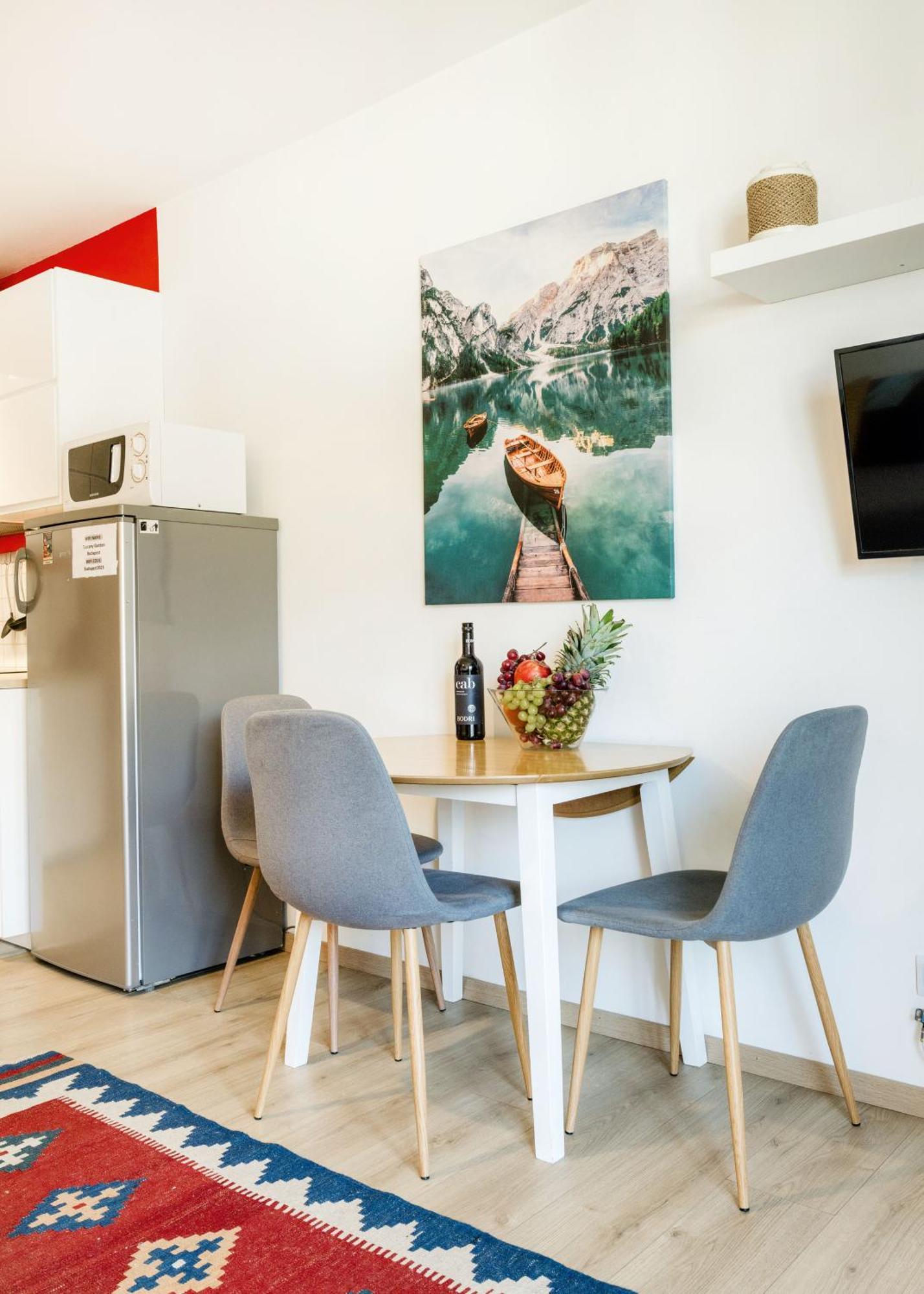 Apartament Tuscany Garden-free Parking-balcony-ac- Elevator